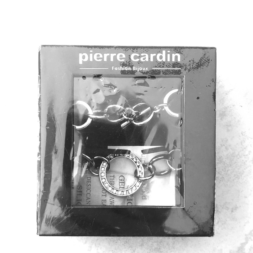 NIB Pierre Cardin bracelet